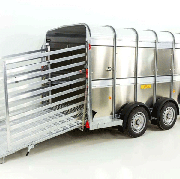 Remorque bétaillère Ifor Williams TA510 178x372cm hauteur:183 3,5t