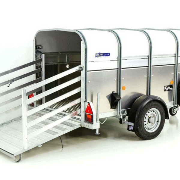 Remorque pour moutons et veaux Ifor Williams P8G 124x250cm hauteur:115 1,4t